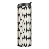 White black dot pattern. shibori circle seamless.  thermosbecher (Nach links gedreht)