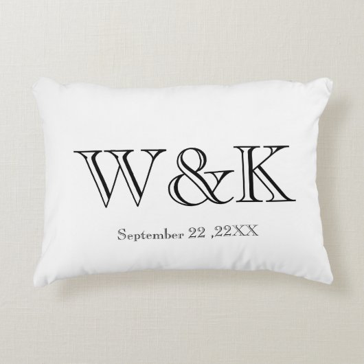 White & black monogram wedding keepsake  dekokissen (Vorderseite)