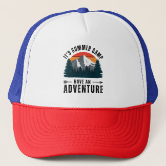 White Blue Red Vintag Mountain Camping Adventure Truckerkappe
