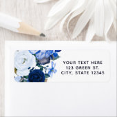 White & Blue Winter Floral Bouquet Chic Wedding (Insitu)