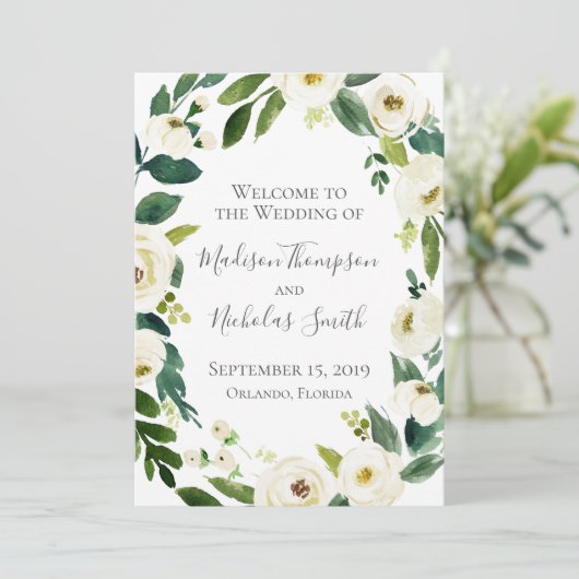 White Blume and Green Wreath Wedding Program Card Programm (Stehend Vorderseite)
