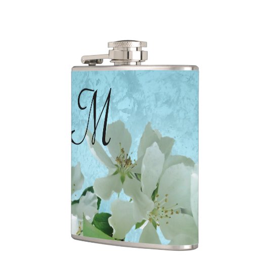 White Blume auf Blue Sky Monogram Whiskey Flask Flachmann (Links)