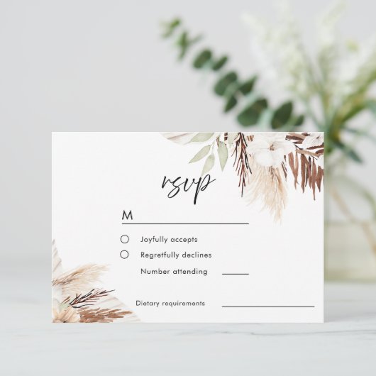 White Boho Blume zagen grüne Blätter Hochzeit RSVP Karte (Stehend Vorderseite)