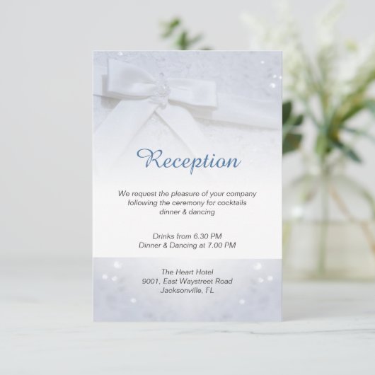 White Bow Hochzeit 2-in-1 Empfang Unterkunft Einladung (Stehend Vorderseite)