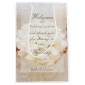 White Bridal Wedding Blumen Bouquet Mittlere Geschenktüte (Vorderseite)