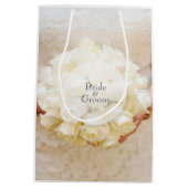 White Bridal Wedding Blumen Bouquet Mittlere Geschenktüte (Rückseite)