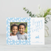 White Bunnies On Blue With Custom Photo Easter Karte (Stehend Vorderseite)