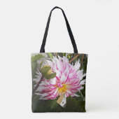 White Cabbage Schmetterling auf Pink Dahlia Floral Tasche (Rückseite)