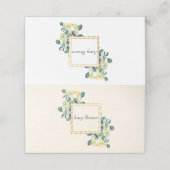 White Cala Lilies und Eukalyptus Wedding Platzkarte (Außenseite Aufgefaltet)