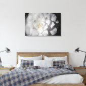 White Camelia Leinwanddruck (Insitu (Schlafzimmer))