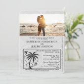 White Cancun Passport Wedding Einladung (Stehend Vorderseite)