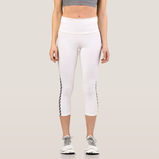 White Capri Leggings with Black Side Stripe (Vorderseite)