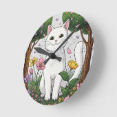White Cat in a Colorful Garden Runde Wanduhr (Winkel)
