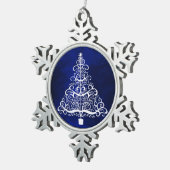 White Christmas Tree Blue Schneeflocken Zinn-Ornament (Rechts)