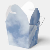 White Clouds "Take Out Favor Box" Geschenkschachtel (Geöffnet)