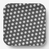 White Clover Ribbon von Kenneth Yoncich Pappteller (Vorderseite)