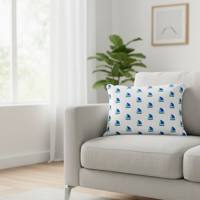 White cushion with blue boats, Nautical decorative Dekokissen (Von Creator hochgeladen)