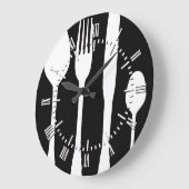 White Cutlery am Black Café Patisserie Restaurant Große Wanduhr (Winkel)