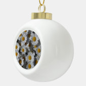 White Daisies Keramik Kugel-Ornament (Rechts)