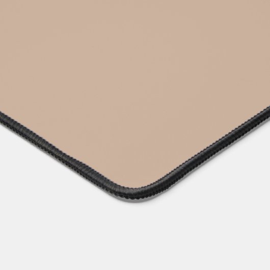 White Daisies Mason Jar auf Rustikal Beige Schreibtischunterlage (Ecke)