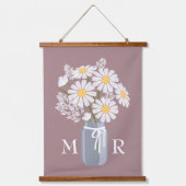 White Daisies Mason Jar Monogram on Rosy Brown Wandteppich Mit Holzrahmen (Vorderseite)