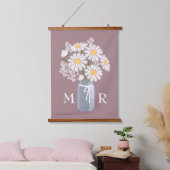 White Daisies Mason Jar Monogram on Rosy Brown Wandteppich Mit Holzrahmen (Schlafzimmer)