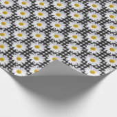 White Daisies on Gingham Geschenkpapier (Ecke)