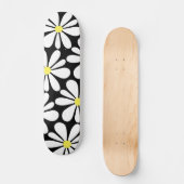 White Daisy auf Black Floral Skateboard (Vorderseite)