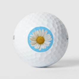 White Daisy auf Sky Blue Golfball