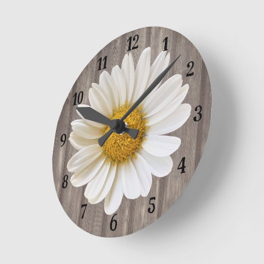 White Daisy Blume über die Grauholz-Runduhr Runde Wanduhr (Winkel)