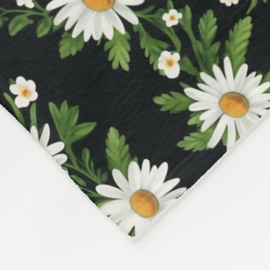 White Daisy Design On Black Fleecedecke (Ecke)