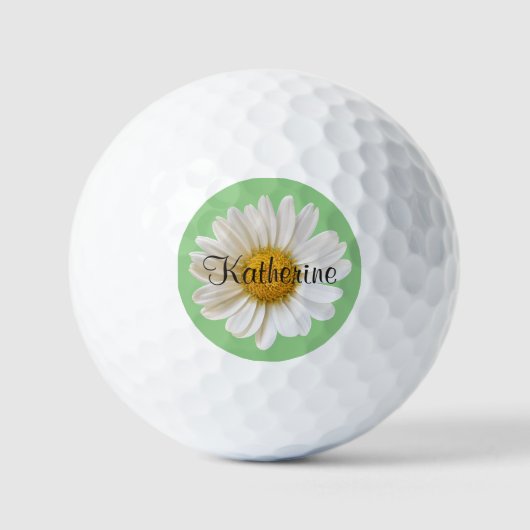 White Daisy mit Individuelle Name auf Sage Backgro Golfball (Vorderseite)