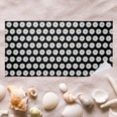 White Daisy Pattern auf Schwarz Floral Strandtuch