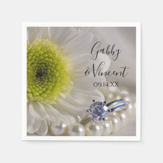 White Daisy und Diamond Ring Wedding Serviette (Vorderseite)