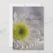 White Daisy und Pearls Hochzeit Probe Dinner Einladung (Vorderseite)