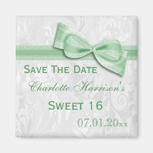 White Damask & Imitats Bow Sweet 16 Magnet