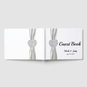 White Diamond Heart Wedbook Gästebuch (Voll)