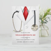 White Doctor Coat Modern Nursing School Abschluss Einladung (Stehend Vorderseite)