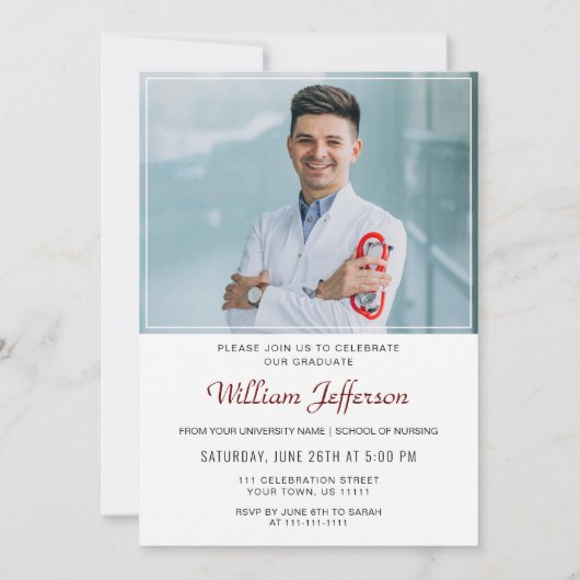 White Doctor Coat Modern Nursing School Abschluss Einladung (Rückseite)