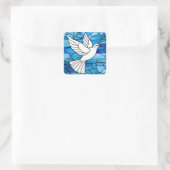 White Dove on Stained Glass Quadratischer Aufkleber (Tasche)