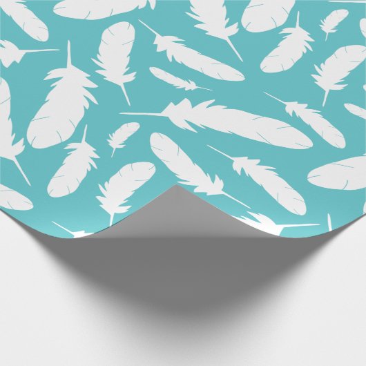 White Duck Feathers Aquamarin Gemustert Geschenkpapier (Ecke)
