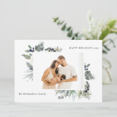 White Dusky Green Christmas Foliage Foto Happy Feiertagskarte (Stehend Vorderseite)