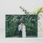 White Elegant handgeschriebenes Script-Foto Hochze Dankeskarte (Stehend Vorderseite)