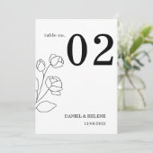White Elegant Wedding Tischnummer Card (Stehend Vorderseite)