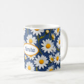 White English Daisies on Blue Kaffeetasse (VorderseiteRechts)