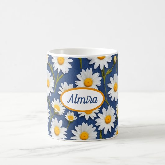 White English Daisies on Blue Kaffeetasse (Mittel)