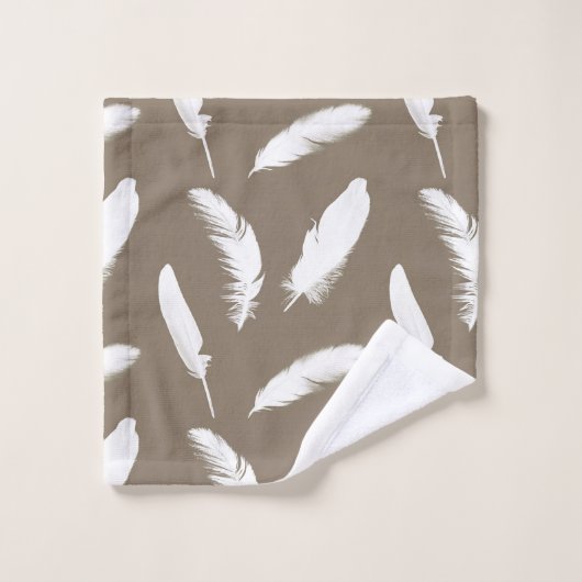 White Feathers on Taupe Tan Badhandtuch Set (Waschlappen)