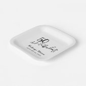 White Fifty and Fabulous Script Birthday Party Pappteller (Gewinkelt)