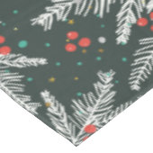 White Fir Branches Tischdecke (Schrägansicht)