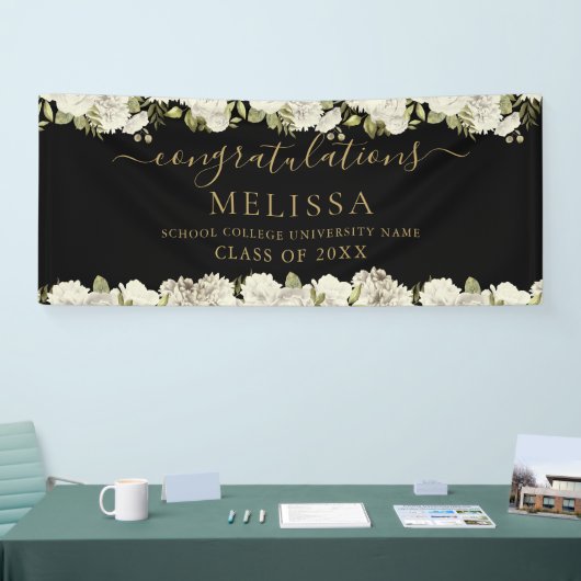 White Floral Black and Gold Script Abschluss Banner (Messe)